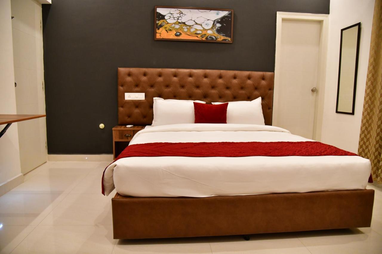 Xcel Luxury Hotel Apartments-Home Living Redefined 迈索尔 外观 照片