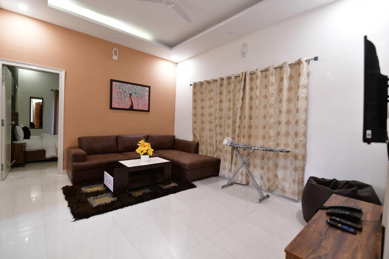 Xcel Luxury Hotel Apartments-Home Living Redefined 迈索尔 外观 照片