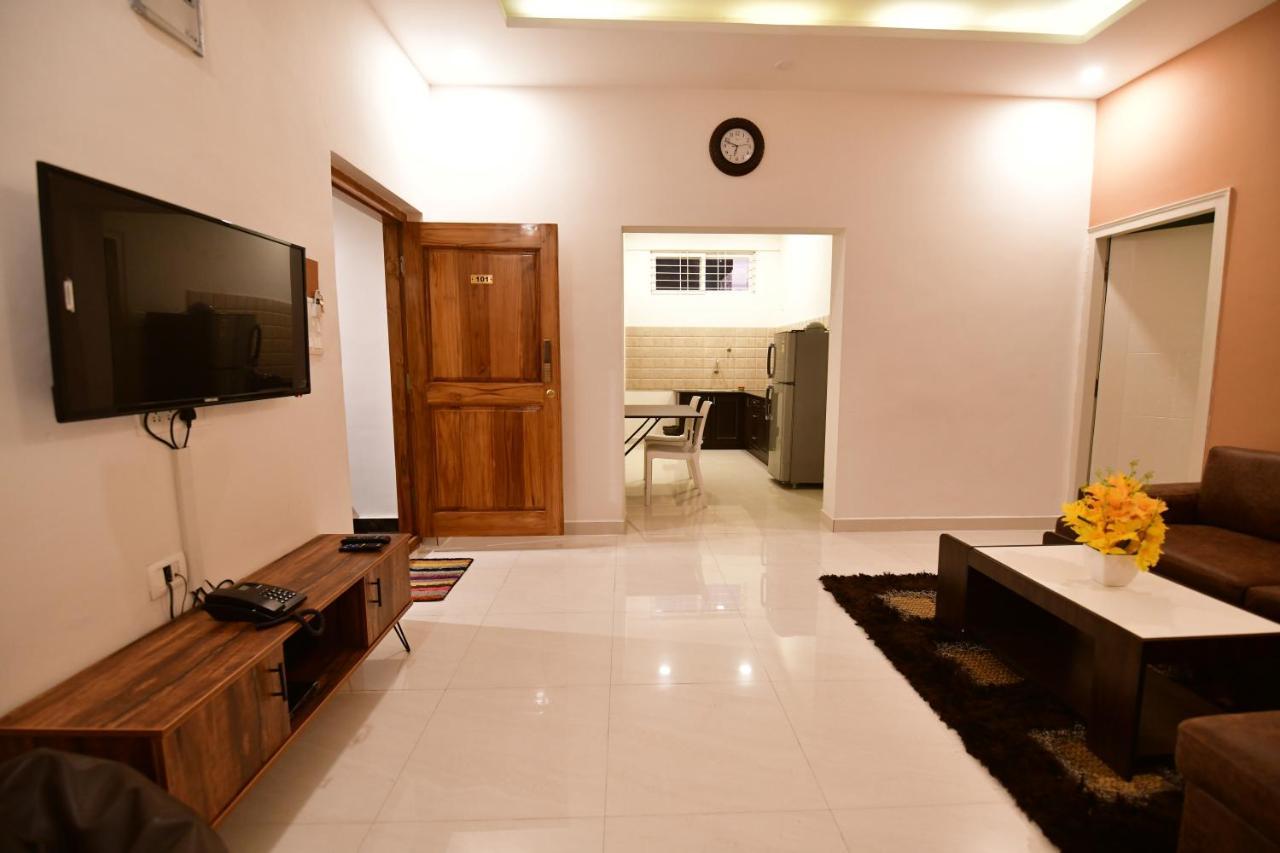 Xcel Luxury Hotel Apartments-Home Living Redefined 迈索尔 外观 照片